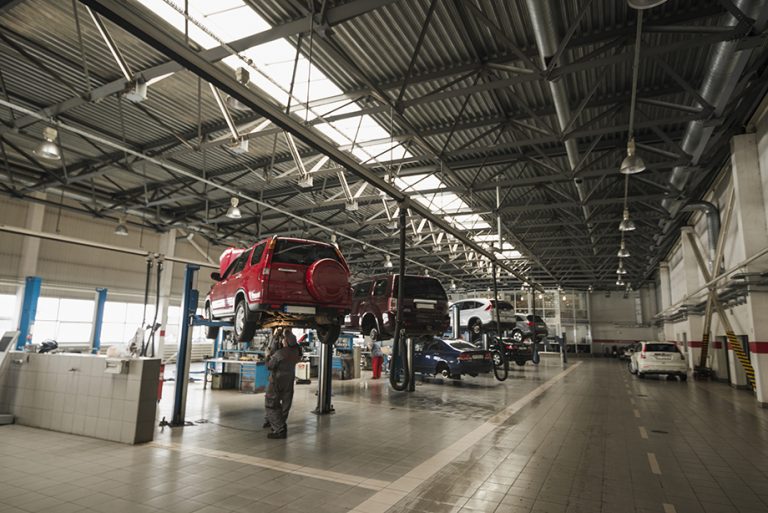 Foto de coche creado por freepik - www.freepik.es